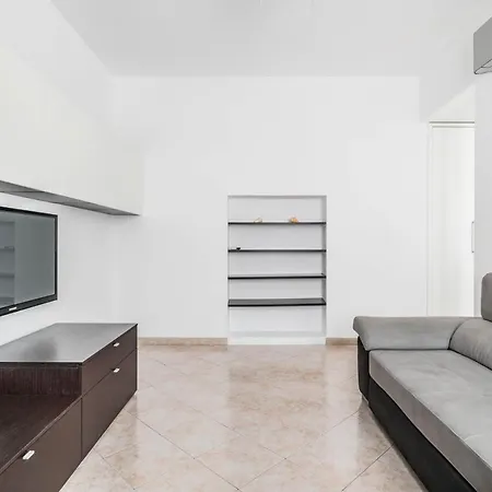 Apartment Trilocale 95mq - Bocconi E Navigli